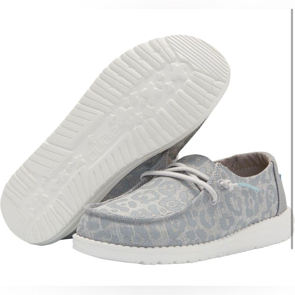 Hey Dude Girl's Wendy Youth Cat Eye Gray Shoes - Picture 4 of 5
